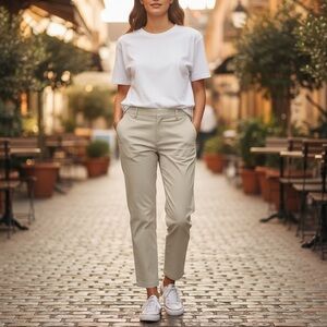 A-K-R-I-S Punto - 5 Pocket Pants - Khaki - Size 10